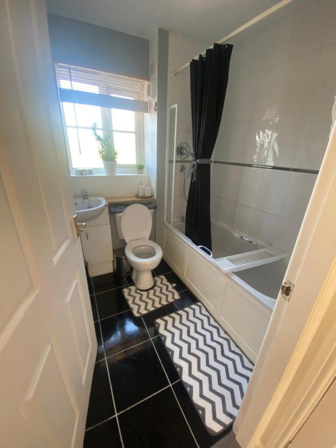Inverness City Apartments - Modern & Bright Apartment Close To Raigmore Hospital & Shops Inshes Exteriör bild